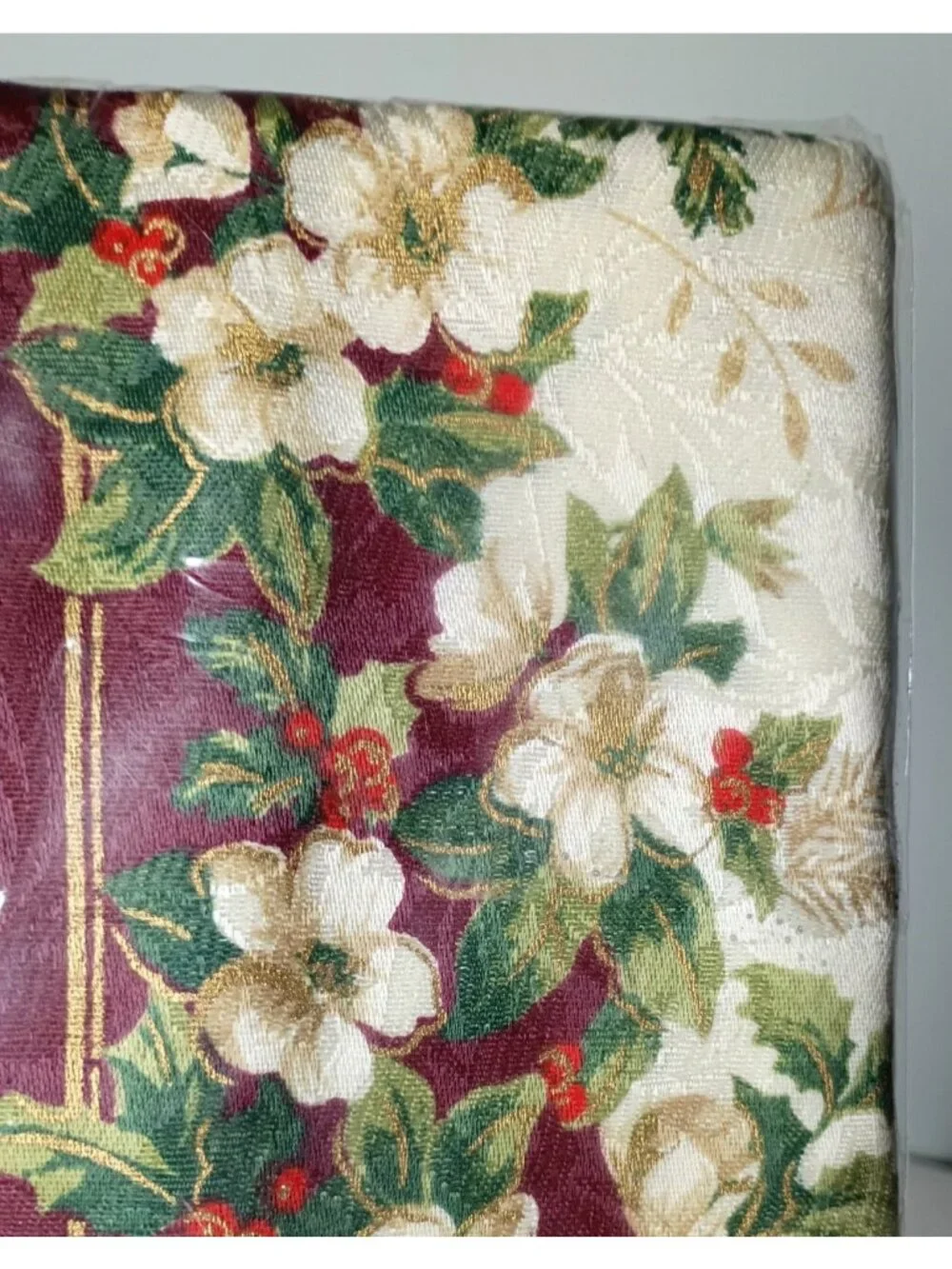 Kemp & Beatley Christmas Splendor 4 Jacquard Floral Napkins Vintage New
